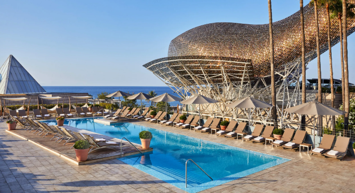 Hotel Arts Barcelona, tower hotel accessible PMR front de mer